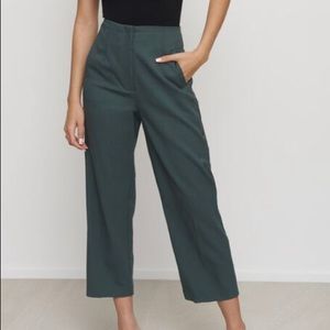 BNWOT Dynamite high-rise Tyra pant